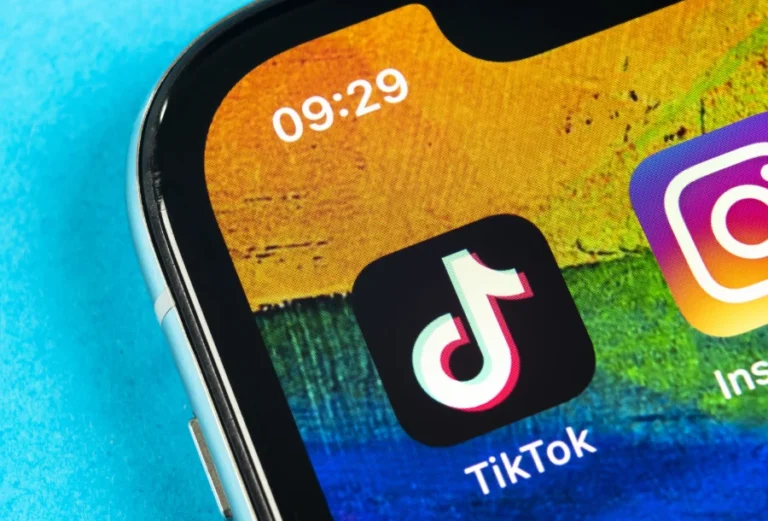 De opkomst en impact van TikTok in het digitale tijdperk